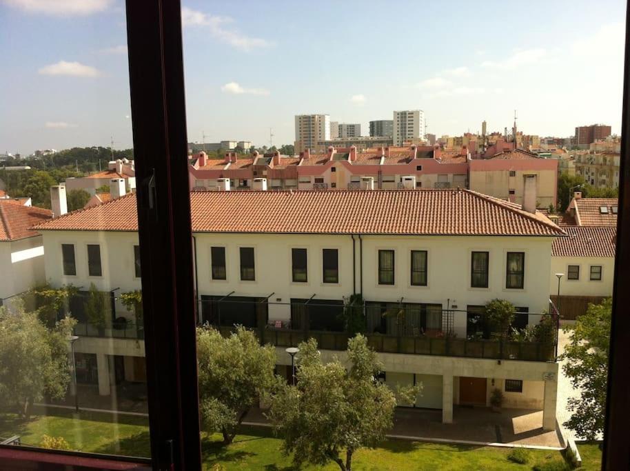 Lisbon Blue - Metro At Your Door Bagian luar foto